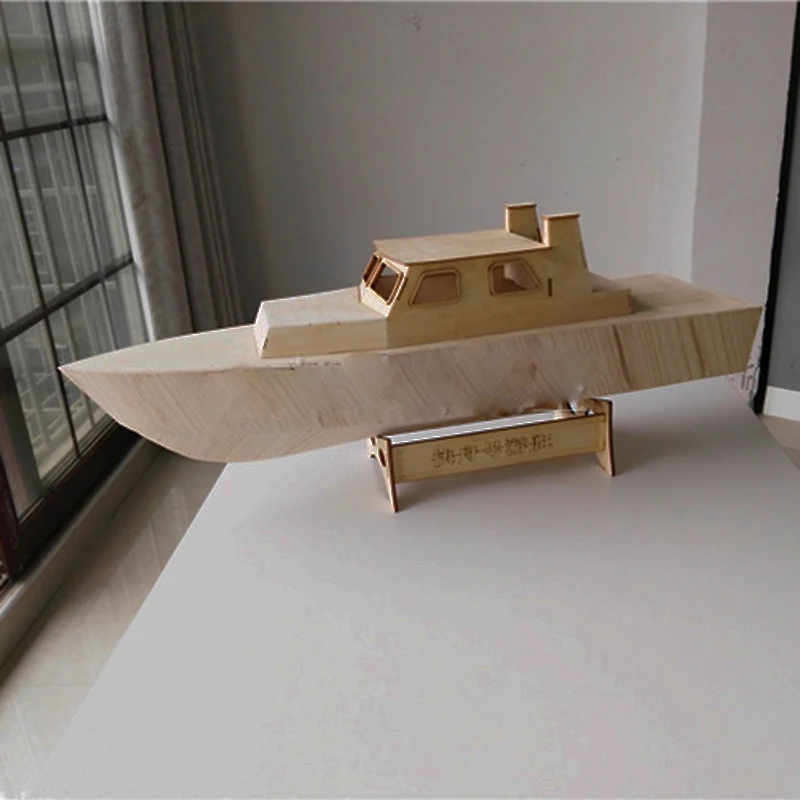 Комплект собранной модели лодк – обзор и цена Model Kit Yacht